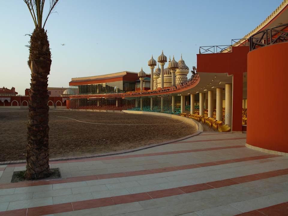 Amfiteatr Pickalbatros Alf Leila Wa Leila Resort - Neverland Hurghada