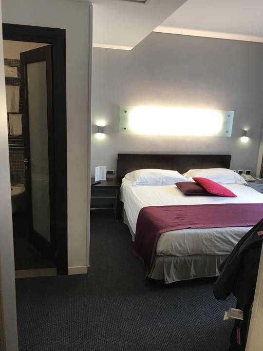 Zimmer Hotel Mercure Palermo Centro