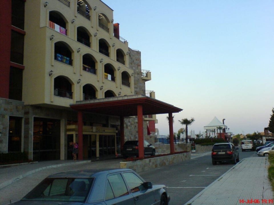 Hotel von vorne Hotel Nobel