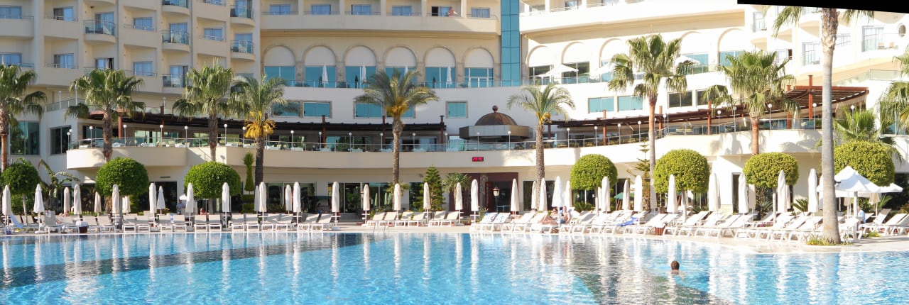 Pool Saphir Resort & Spa