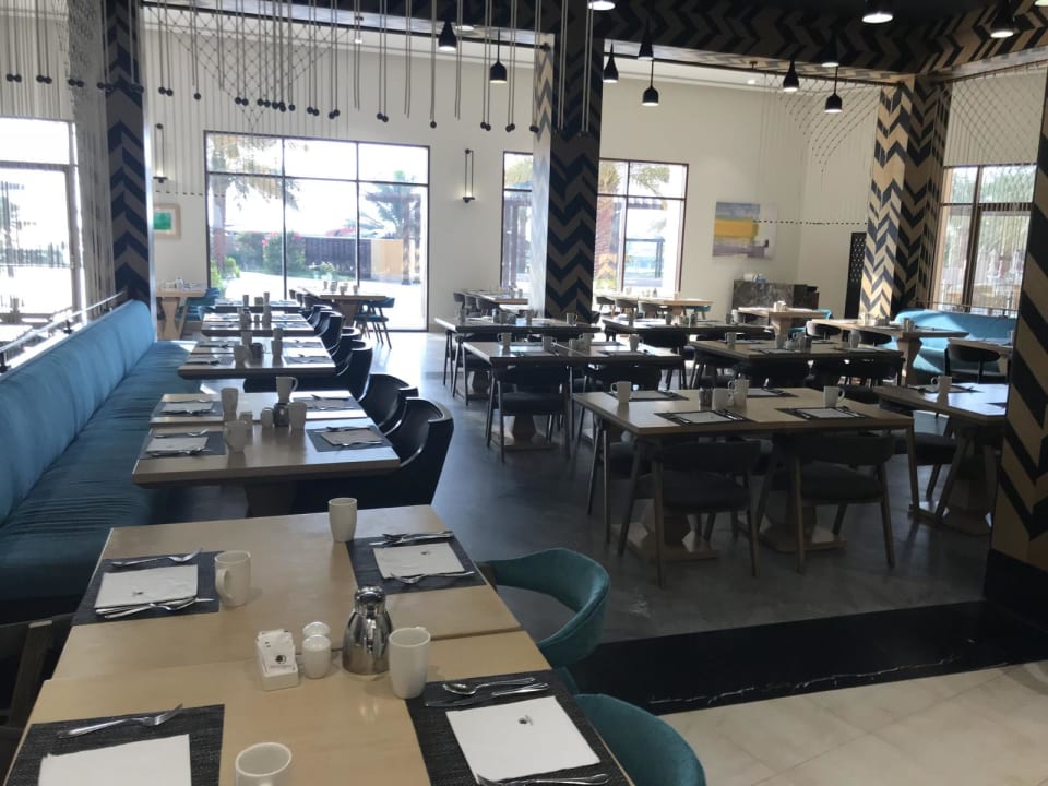 Gastro DoubleTree by Hilton Resort & Spa Marjan Island