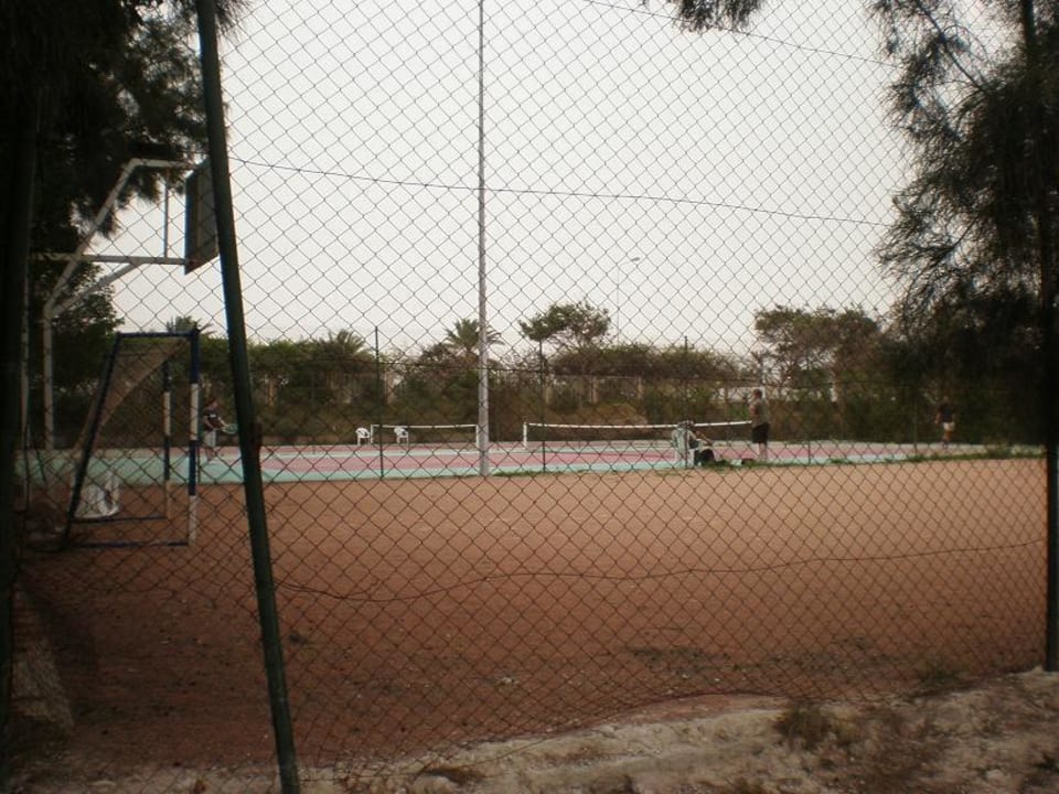 Fußball- und Tennisplätze Mahdia Beach & Aquapark
