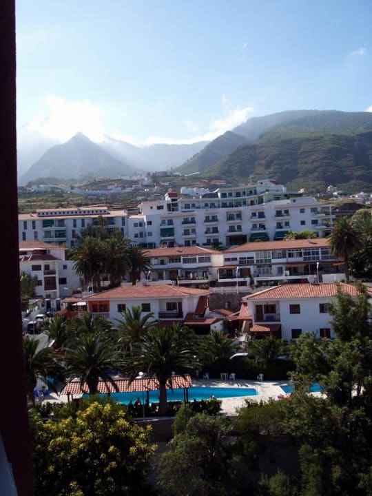 seitlicher Blick vom Balkon Hotel Catalonia Punta del Rey