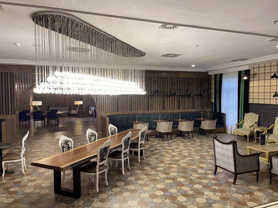 Lobby Kremlin Palace