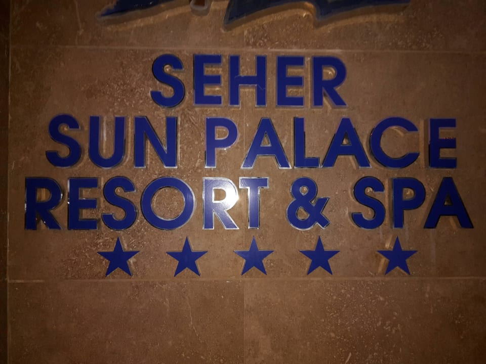 Eingang Seher Sun Palace Resort & Spa