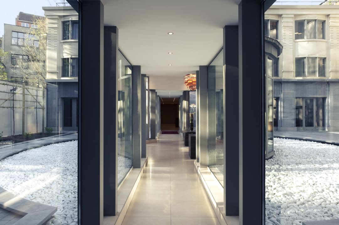Lobby Mercure Hotel Brussels Centre Midi