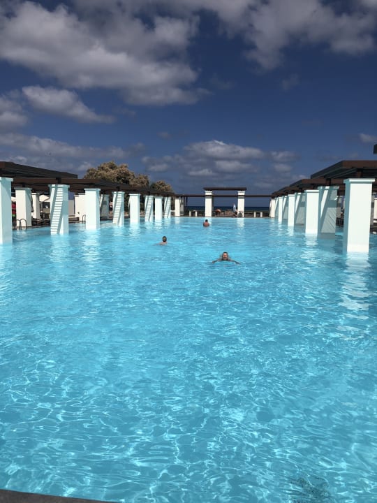 Pool Amirandes A Grecotel Resort To Live