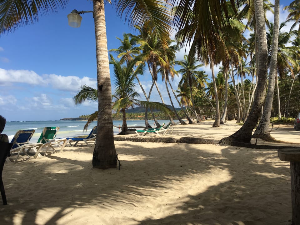 Strand Wyndham Alltra Samana