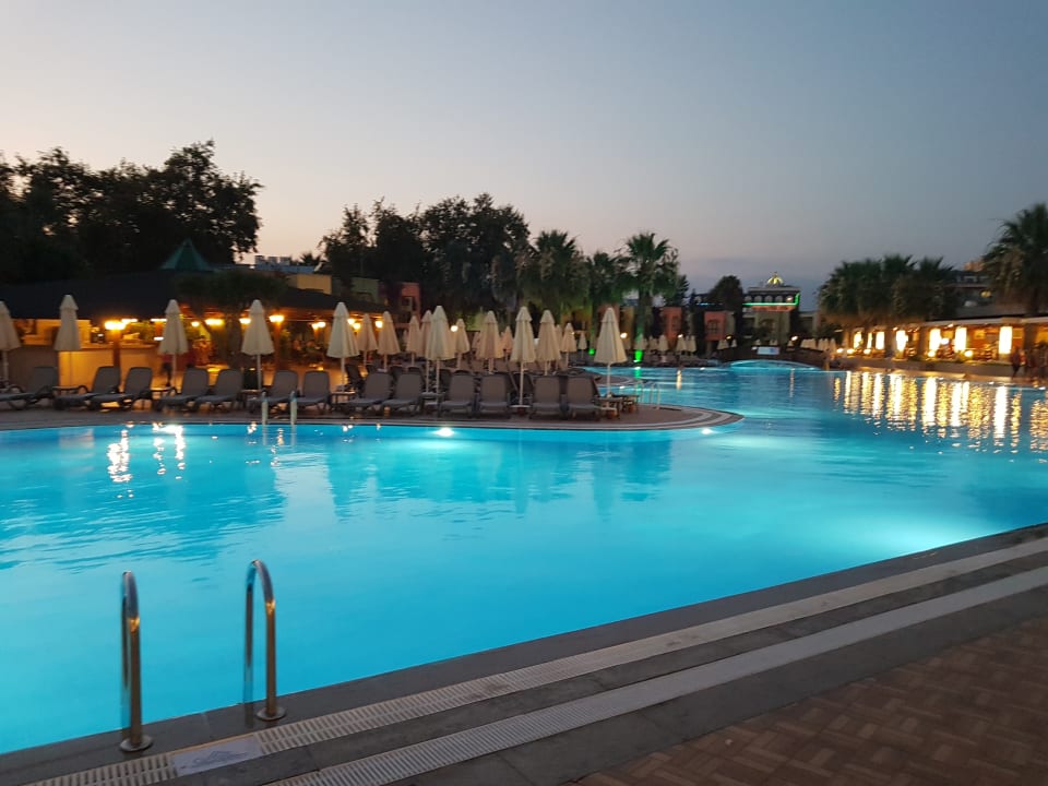 Pool VONRESORT Golden Beach