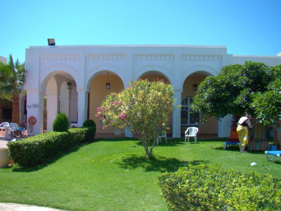 Территория Hotel Medina Belisaire & Thalasso