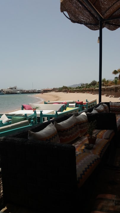 Strand Lotus Bay Beach Resort