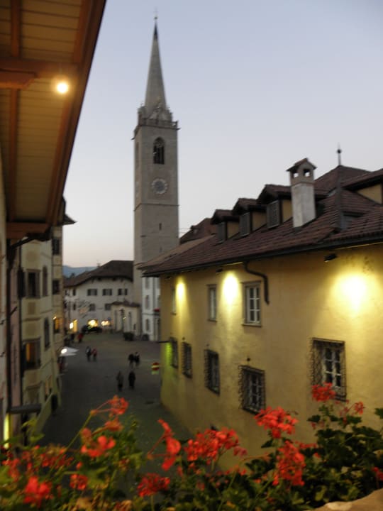 Blick vom Balkon in die Fußgängerzone Frühstückspension Roter Adler