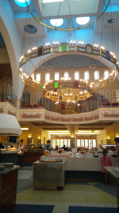 Gastro Simantro Resort