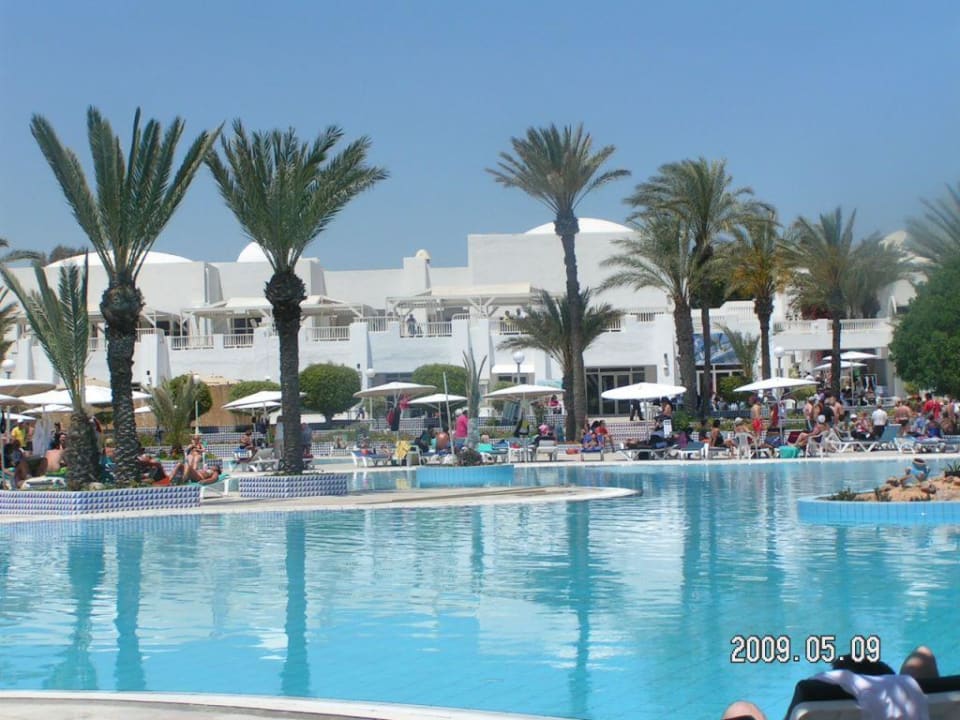 Der große Pool Hotel El Mouradi Djerba Menzel