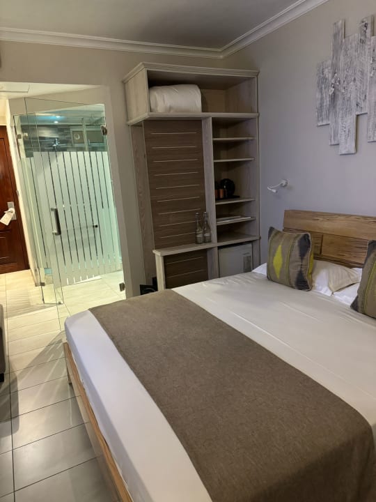 Zimmer Le Peninsula Bay Beach Resort & Spa