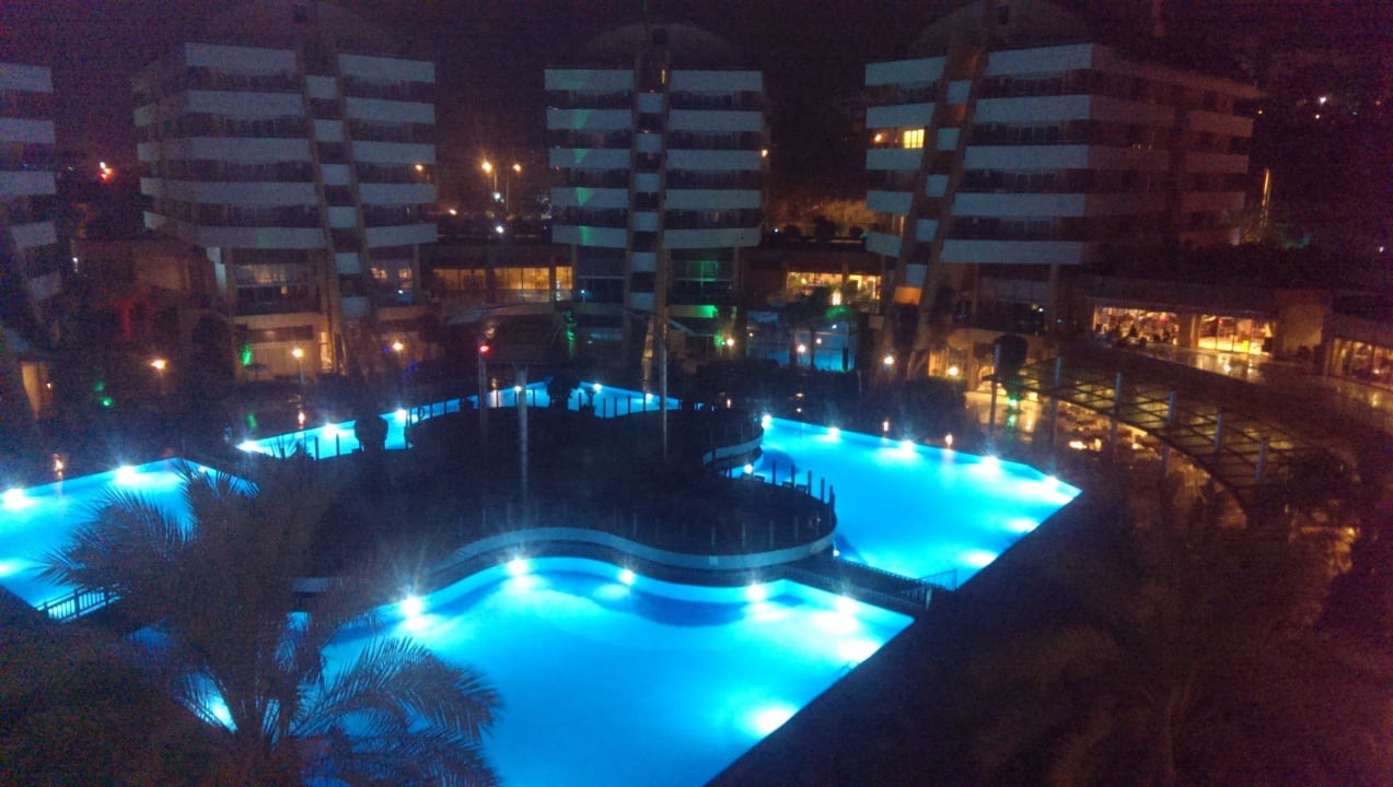 Nächtlicher Blick (1214) Alaiye Resort & Spa