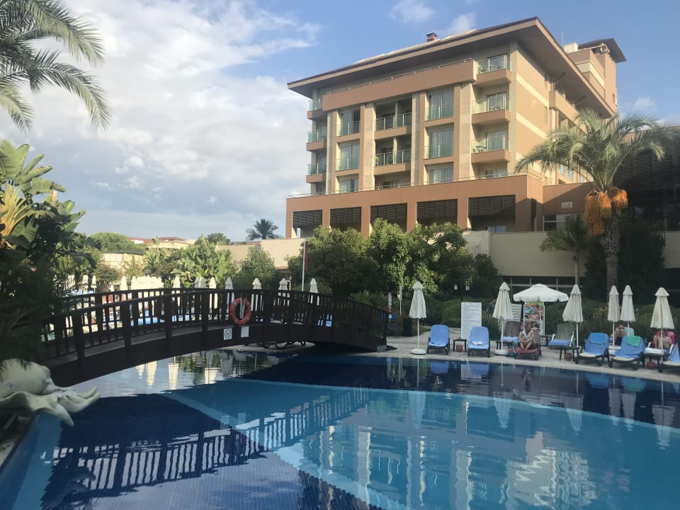 Außenansicht Sunis Kumköy Beach Resort Hotel & Spa