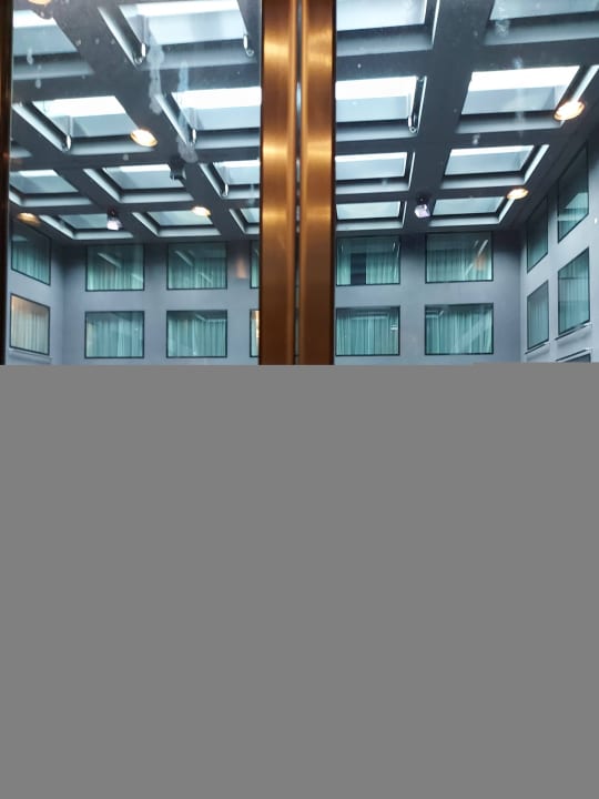 Lobby Radisson Hotel Zurich Airport
