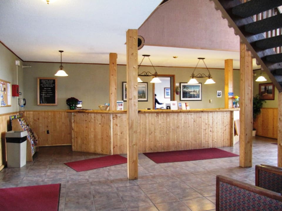 Rezeption Hotel Tahoe Lakeshore Lodge & Spa