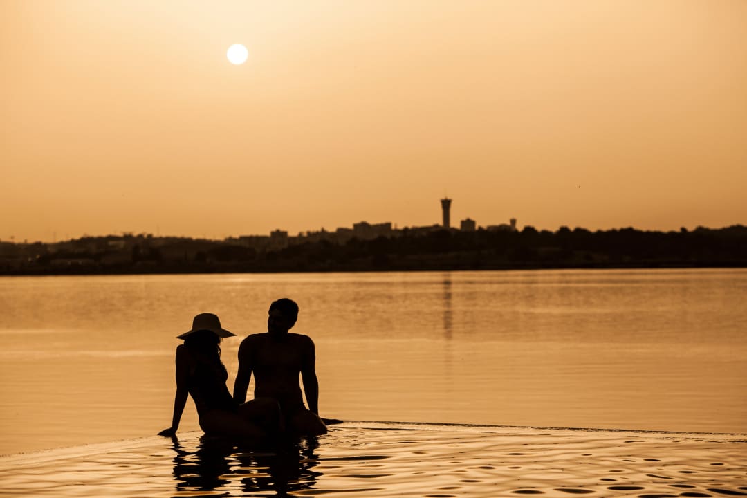 Pool Água Hotels Riverside