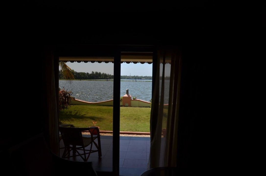 Ausblick in die Backwaters Appartements Lake Palace - A Luxury Backwater Resort