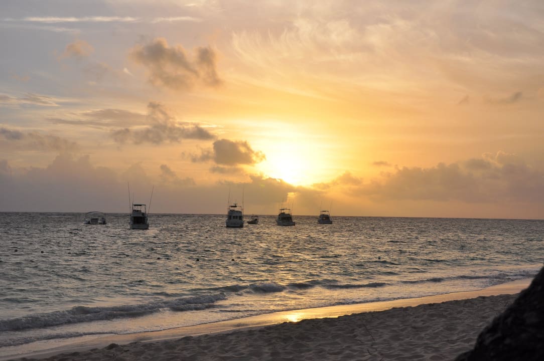 Sonnenaufgang über dem Meer Grand Palladium Select Bávaro Resort & Spa