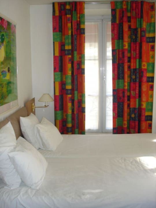 Doppelzimmer Libertel Montmartre Opéra