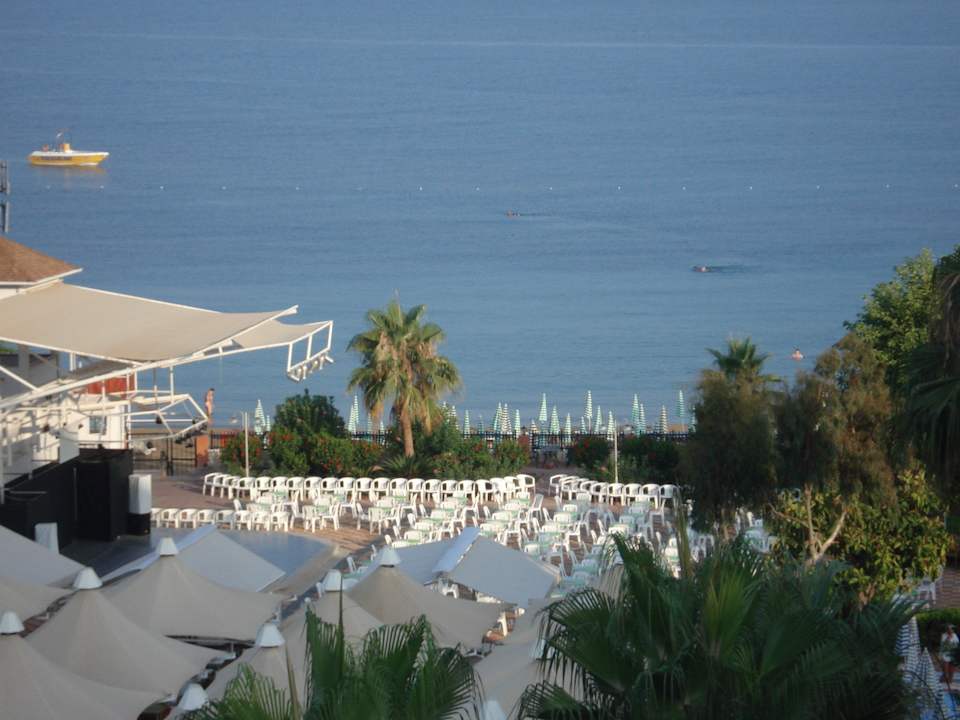 Blick aus dem Zimmer Lonicera Resort & Spa Hotel