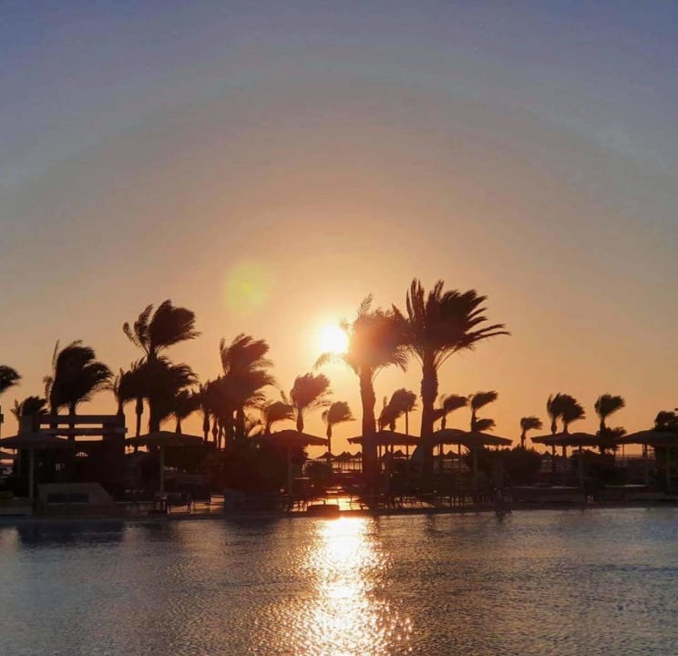 Außenansicht Pickalbatros Royal Moderna Resort-Sharm El Sheikh