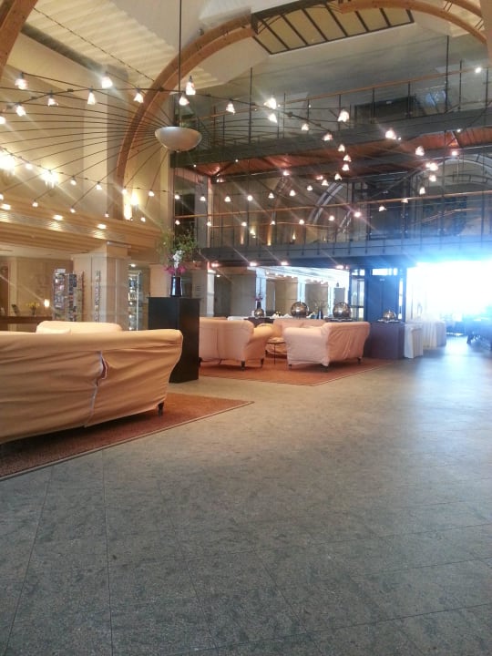 Sehr schöner Empfang AEDENLIFE Hotel & Resort Rügen