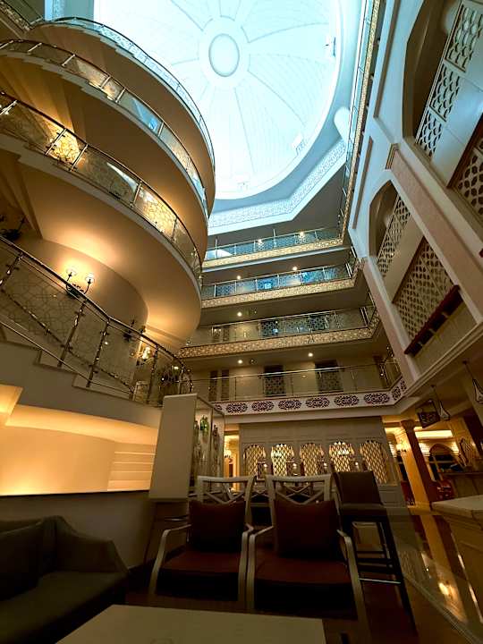 Lobby Side Star Resort