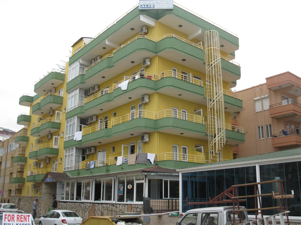 Собствено сам отель Hotel Kleopatra Alis