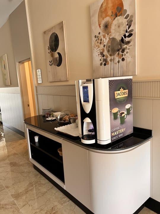 Lobby Can Garden Resort