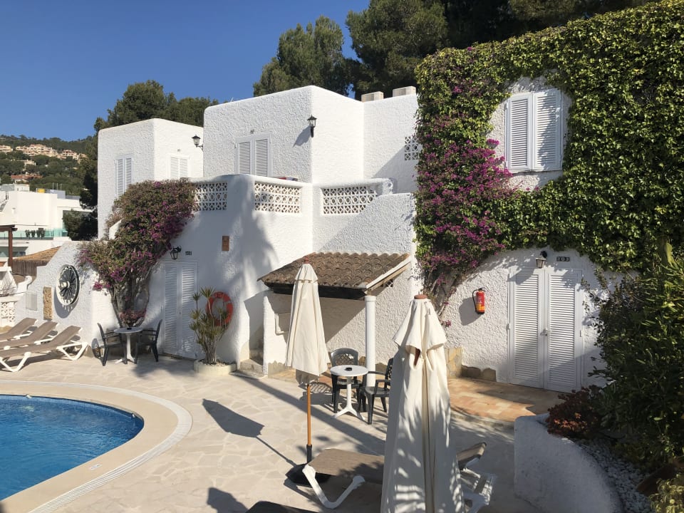 Pool Villa Columbus Rooms and Restaurant