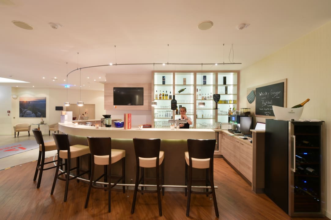 Gastro AMEDIA Hotel Dresden Elbpromenade