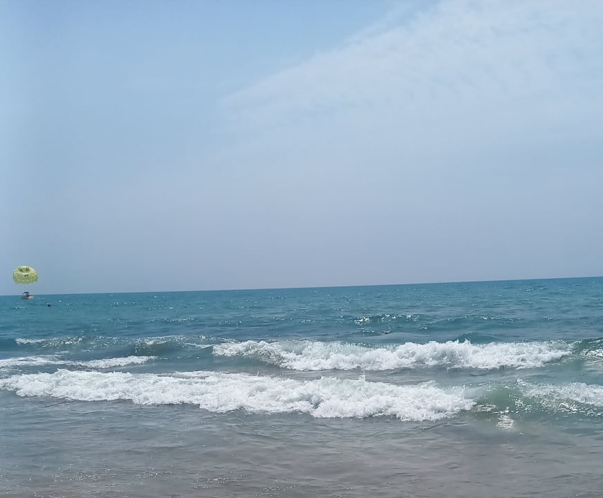 Strand Bella Resort & Spa