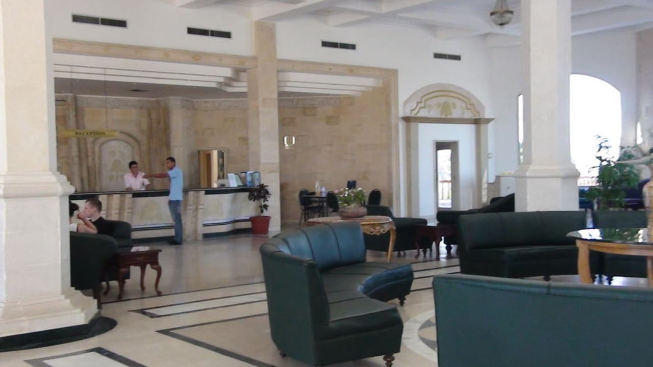 Lobby  i recepcja Brayka Bay Resort