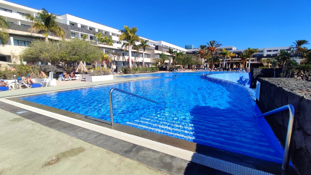 Pool Hotel Costa Calero