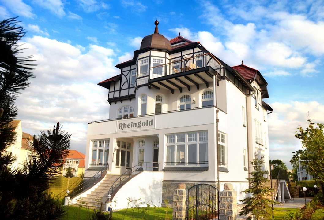 Außenansicht Villa Rheingold