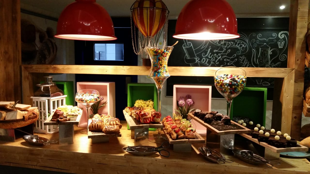 Gastro The Land of Legends Kingdom Hotel