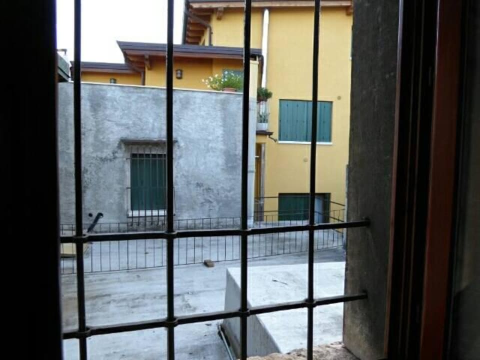 Blick in "Gefängnishof" Hotel Danieli La Castellana