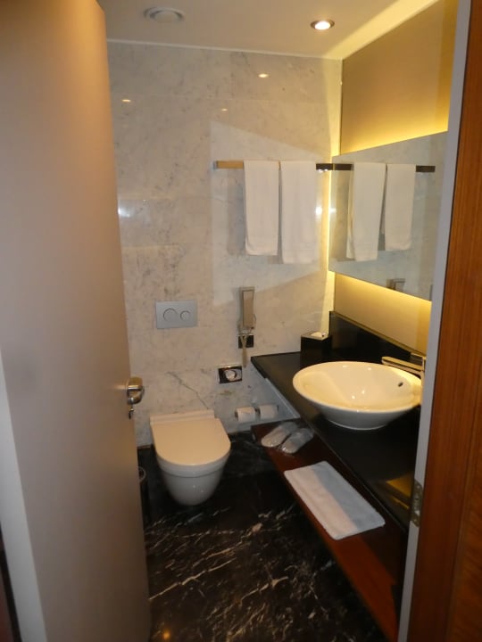 Zimmer DoubleTree by Hilton Istanbul - Old Town