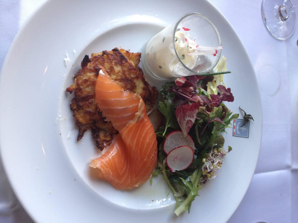 Lachs mit Rösti Hotel Zollenspieker Fährhaus