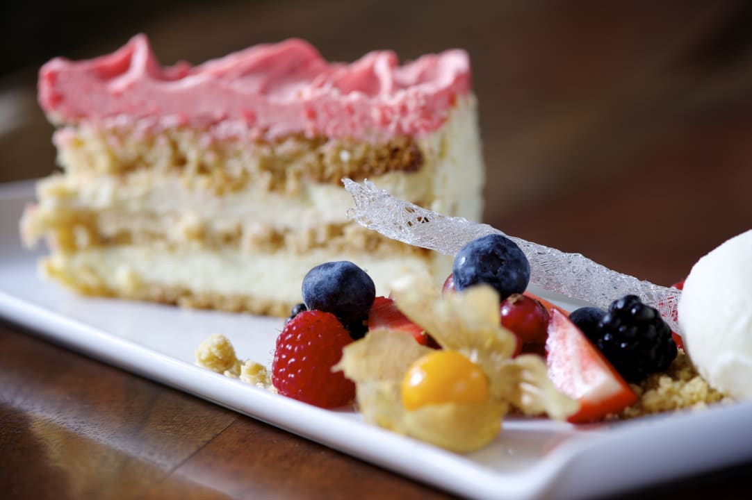 Gastro The Lodge Hotel