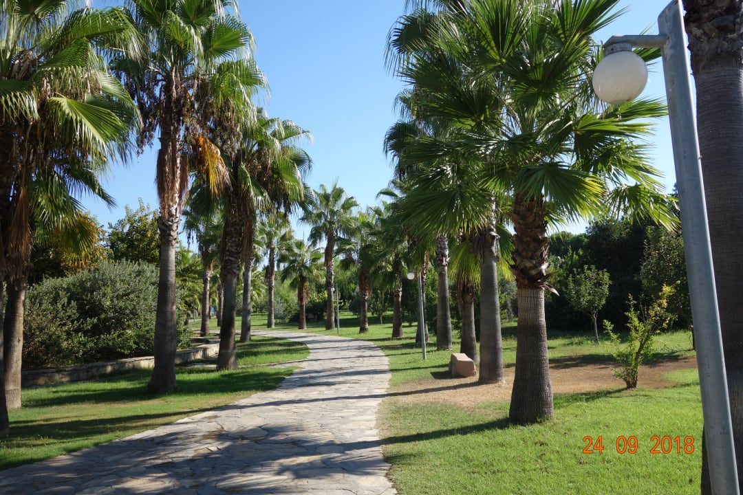 Gartenanlage Club Grand Side