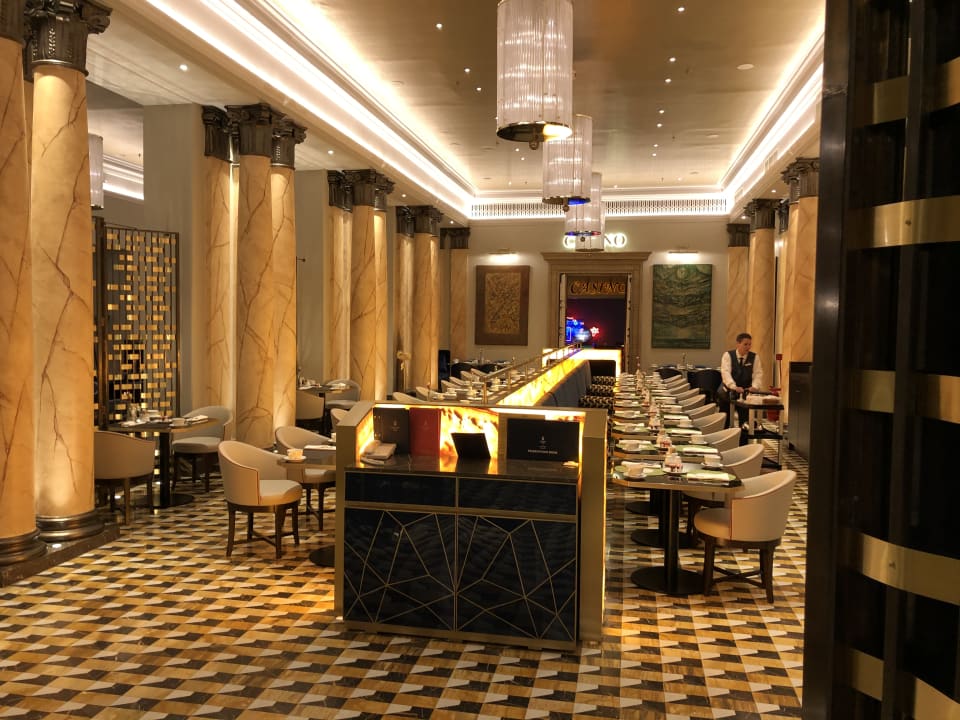 Gastro Sheraton Sofia Hotel Balkan