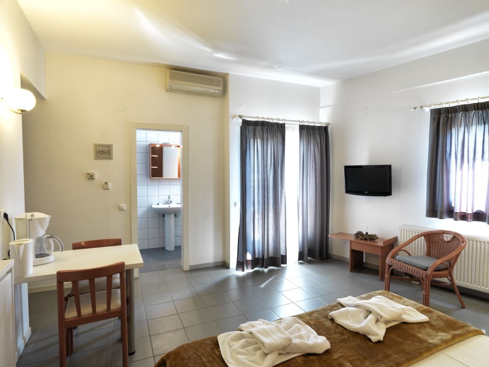 Zimmer Elia Apartments Afytos