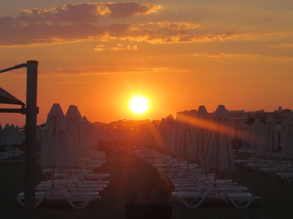 Закат на пляже TUI BLUE Xanthe