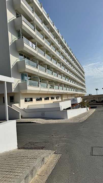 Außenansicht Hotel Sunrise Beach