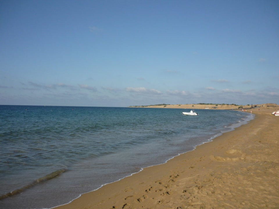 Langer Sandstrand Sandy Beach Resort